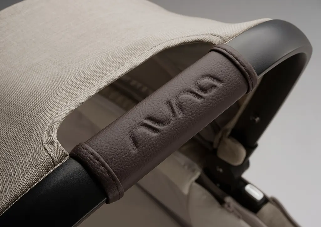 Nuna MIXX next Babywanne Griffdetail beige