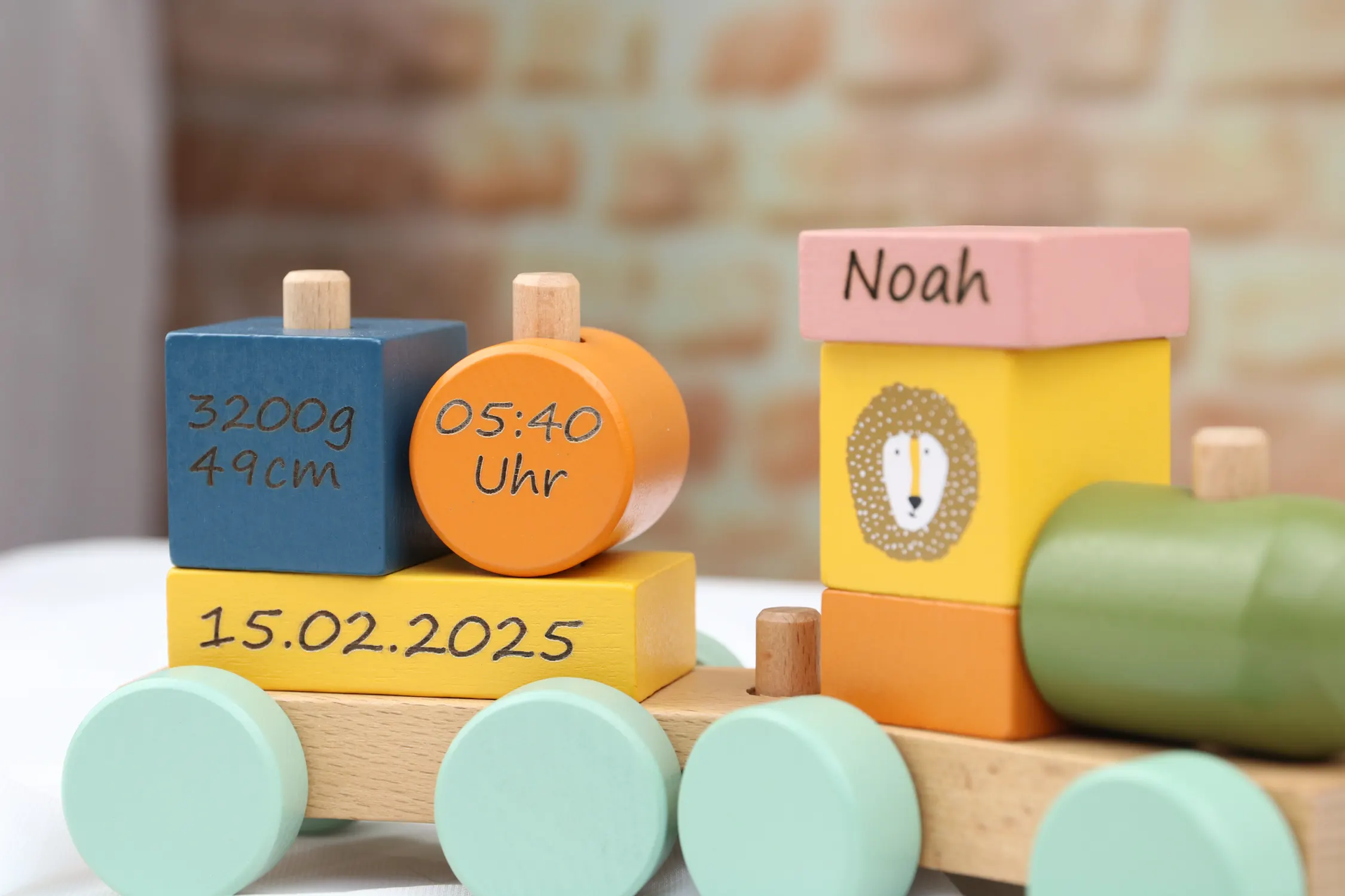 Trixie railway person detail side view