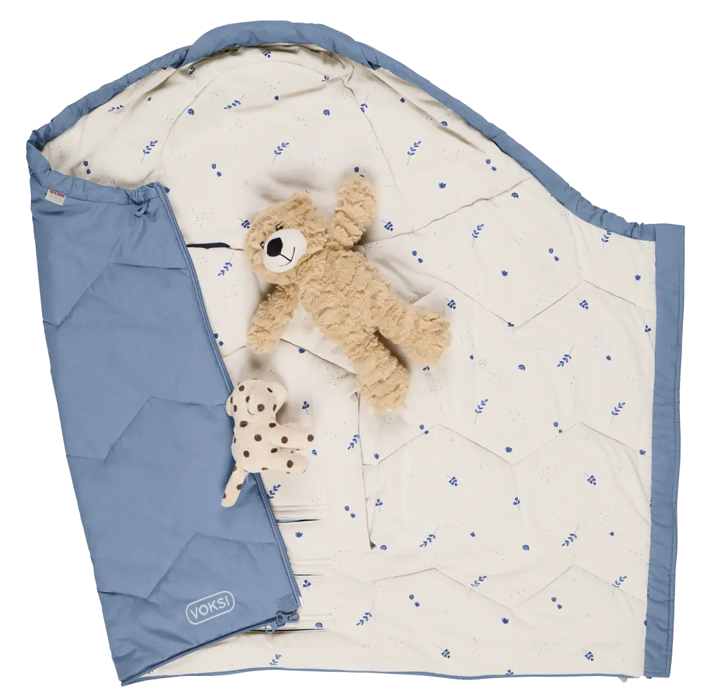 Voksi Sky Light Sommer Fußsack light blue Spieldecke