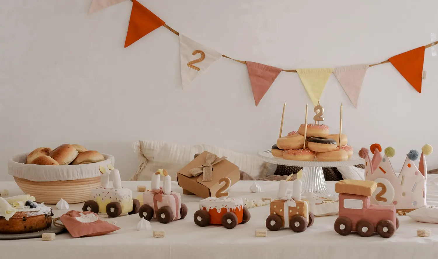 fabelab Geburtstagsgirlande Rose Geburtstagstisch