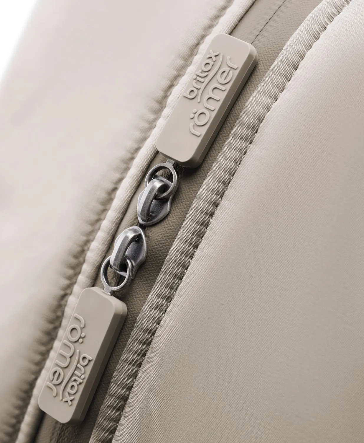 Britax Roemer changing bag by Done by Deer teak two-way zipper