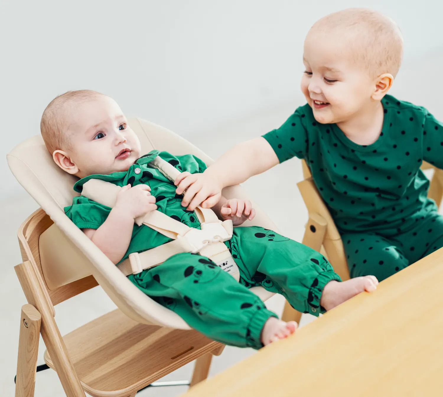 Kaos Babysitz ivory lifestyle