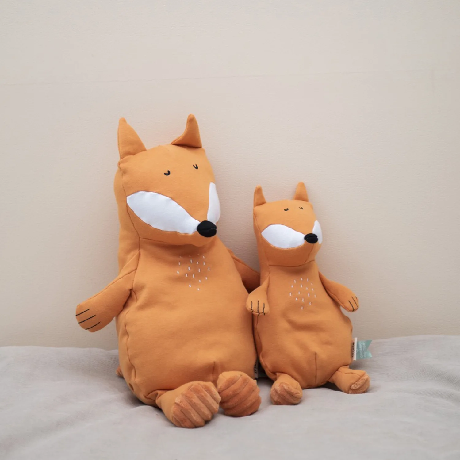 trixie-plueschtier-mr.fox-lifestayle