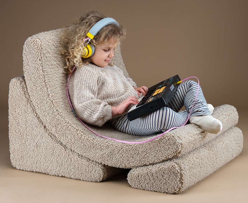 wigiwama moon chair biscuit lifestyle