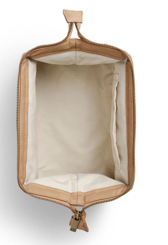 elodie toiletry bag aviator brown open