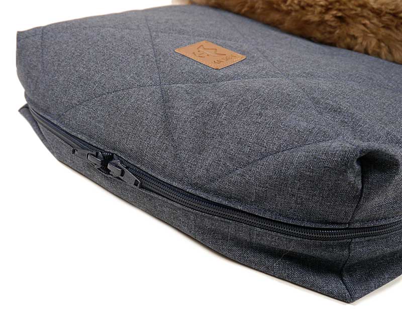 Kaiser Lammfellfußsack Nelly blau - Cappuchino Fußteil
