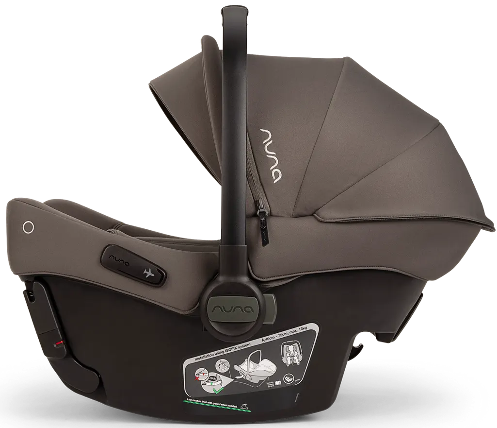 Pipa Urbn Nuna thunder Babyschale Seitenansicht