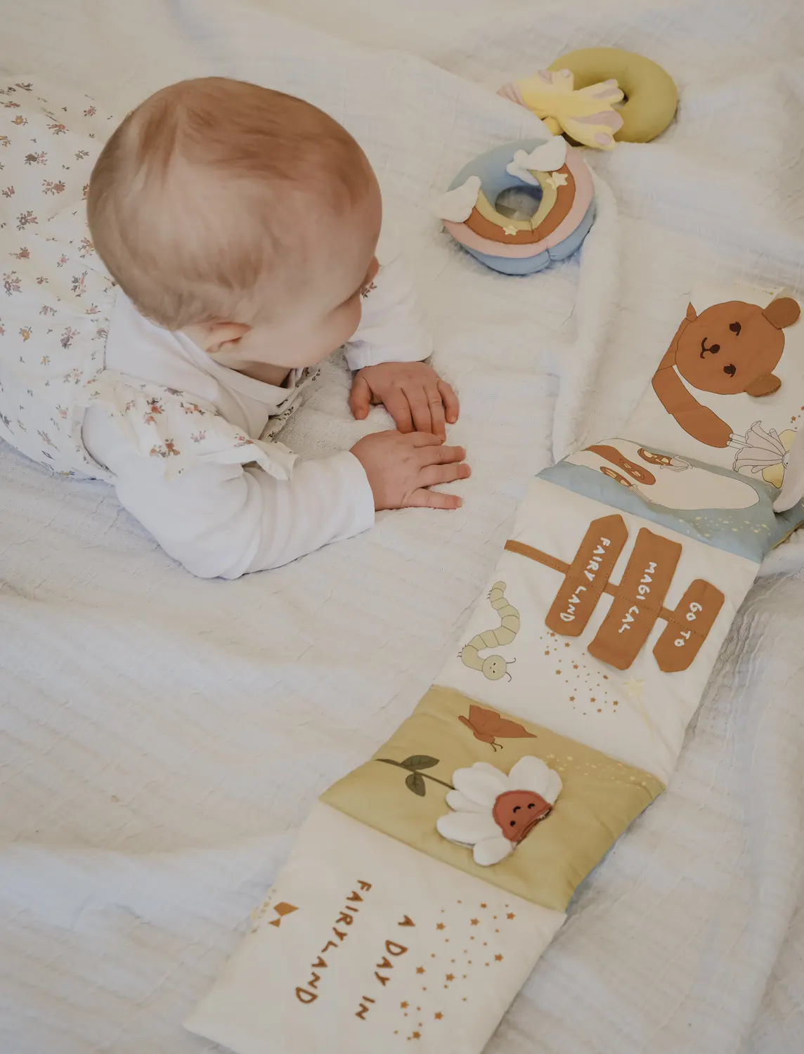 fabelab stoffbuch feenland lifestyle baby
