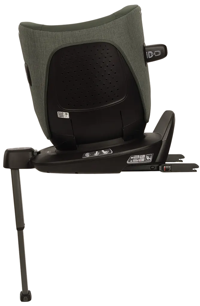 Kindersitz Nuna Pruu forest zur Seite gedreht