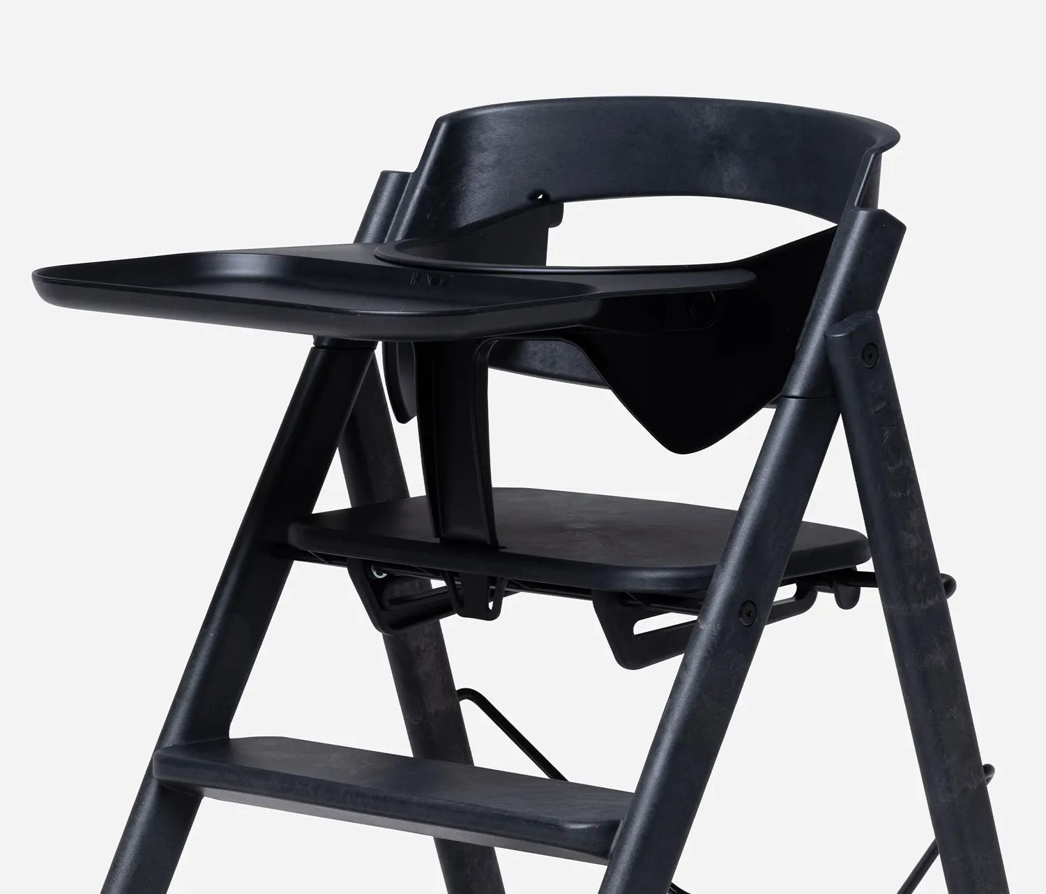 Kaos Tablett Black auf Hochstuhl