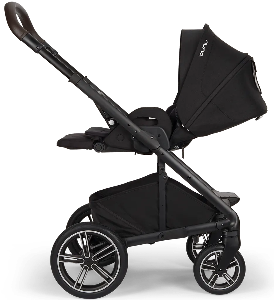 Nuna MIXX next Kinderwagen Liegeposition schwarz