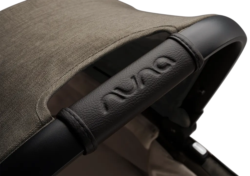 Nuna MIXX next Babywanne Griffdetail grün