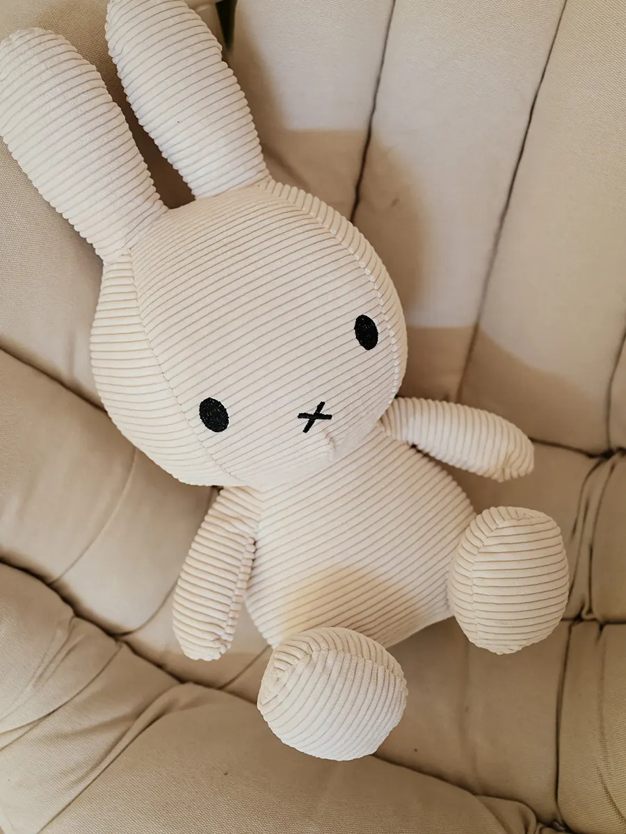 Miffy Kuscheltier groß Cord 70 cm weiß