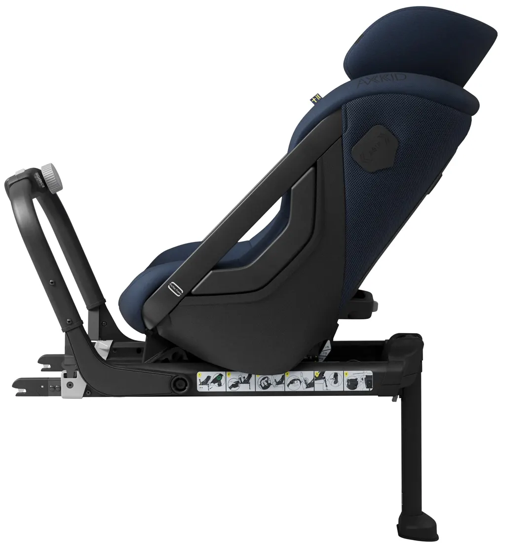 Axkid One 3 Kindersitz blau Seitenansicht