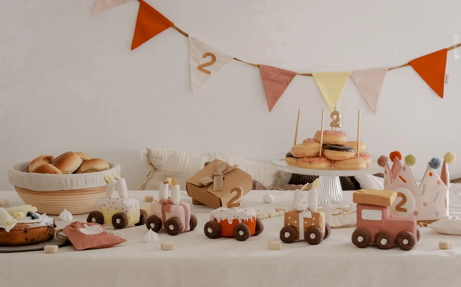 Fabelab Geburtstagszug Rose lifestyle Geburtstagstisch