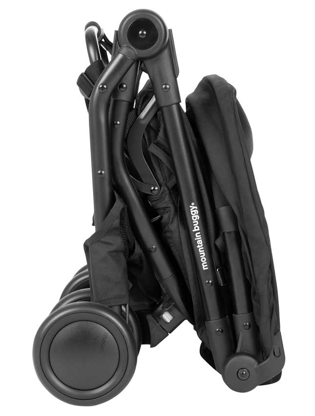 Mountain Buggy Nano schwarz gefaltet