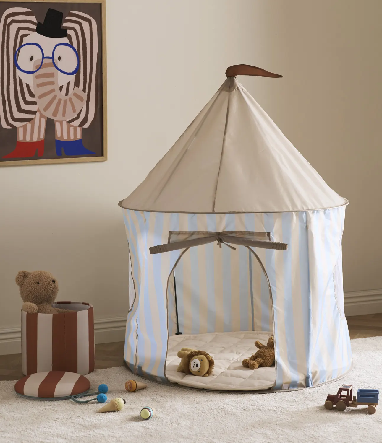 Kids Concept Spielzelt hellblau gestreift lifestyle Kinderzimmer