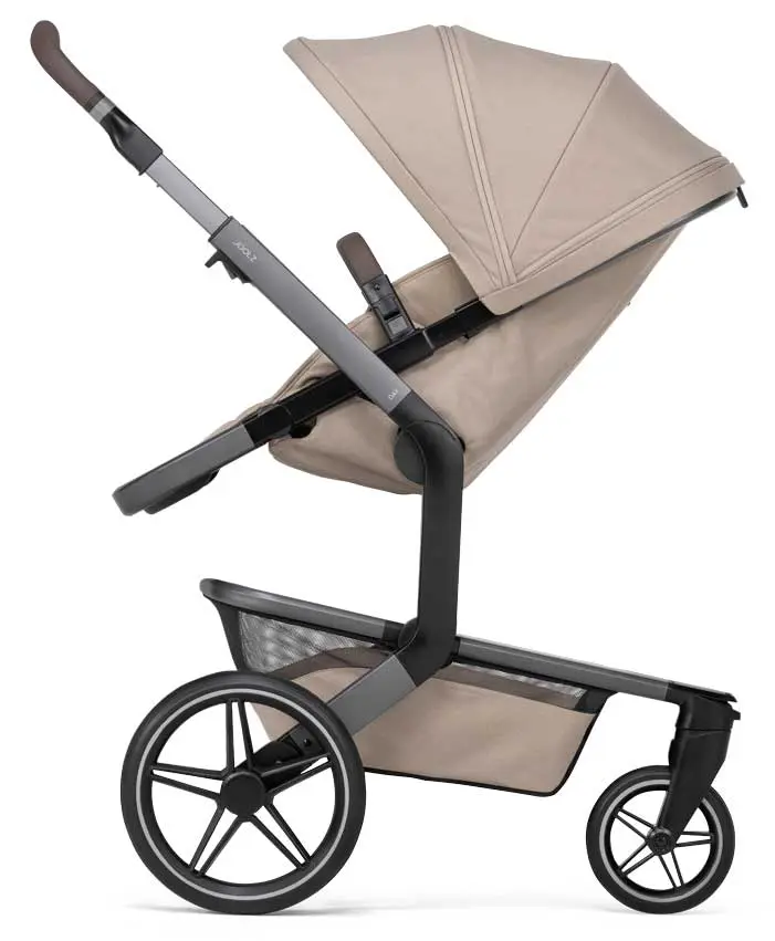 Joolz Day 5 Kinderwagen Sandy Taupe Ruheposition