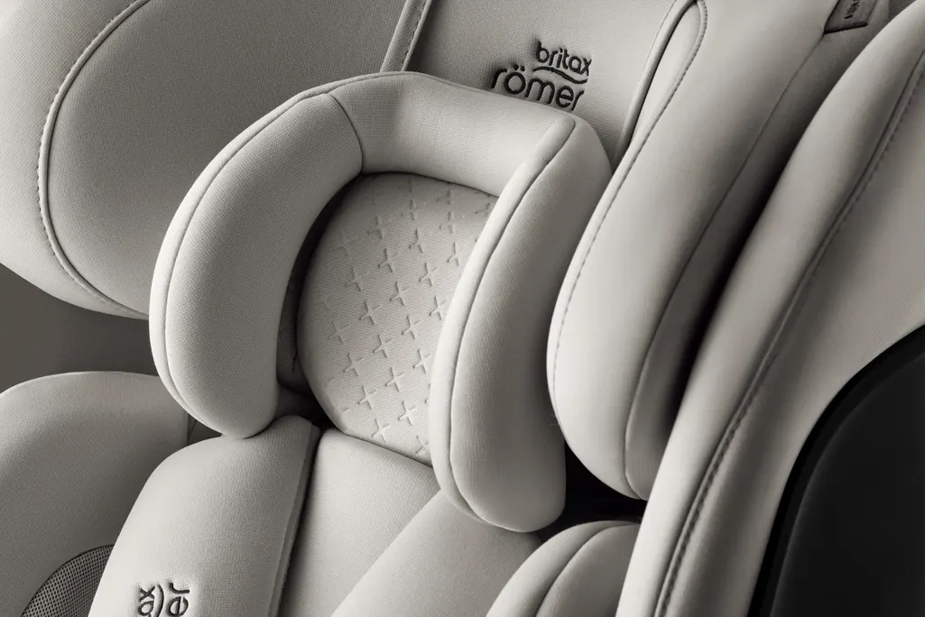 Britax Römer Swivel Grow Air Max taupe Kopfstütze