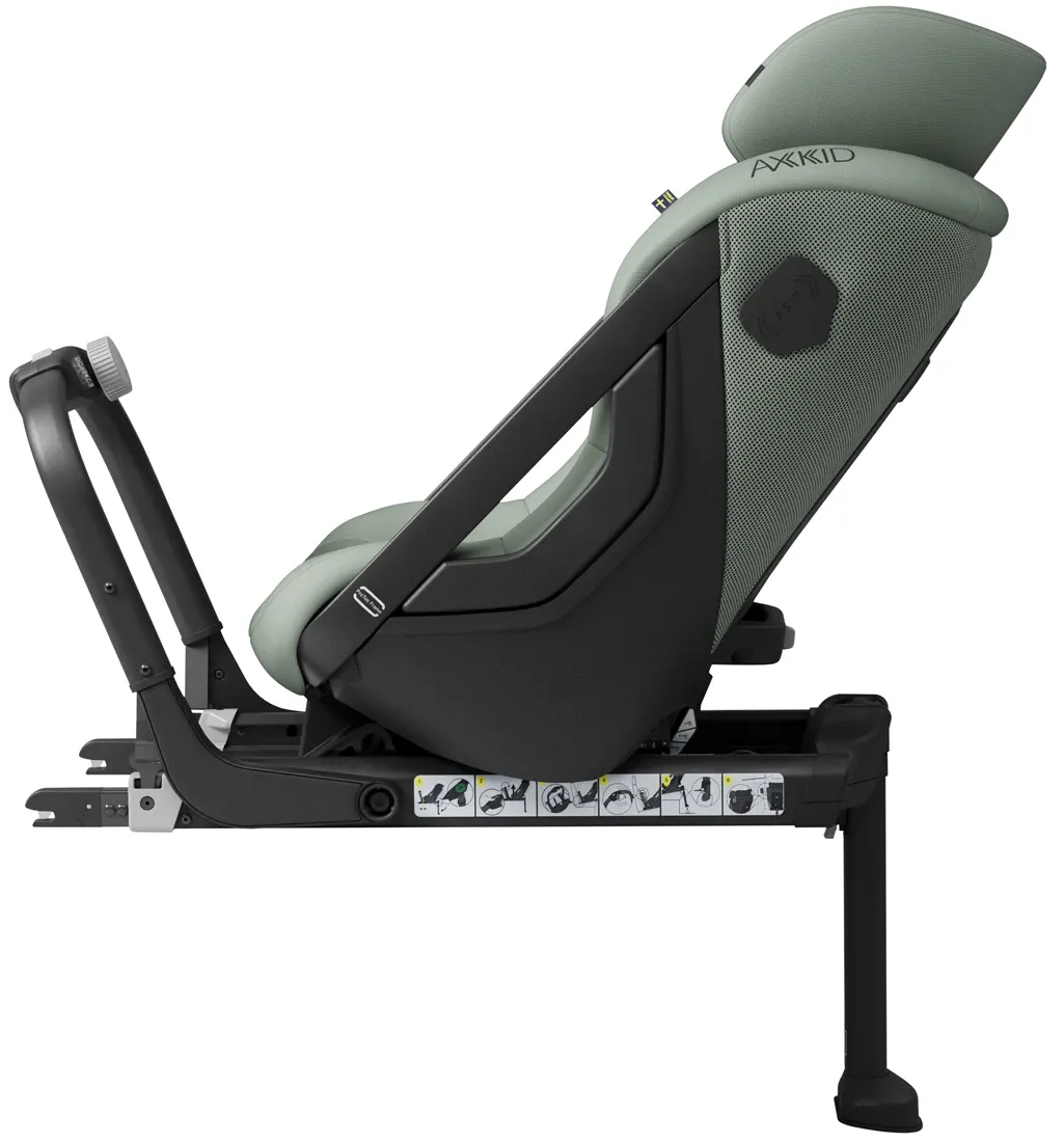Axkid One 3 Kindersitz grün Seitenansicht